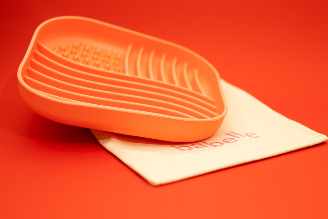 The Wavy Lickmat - Coral | Babelle - Babelle