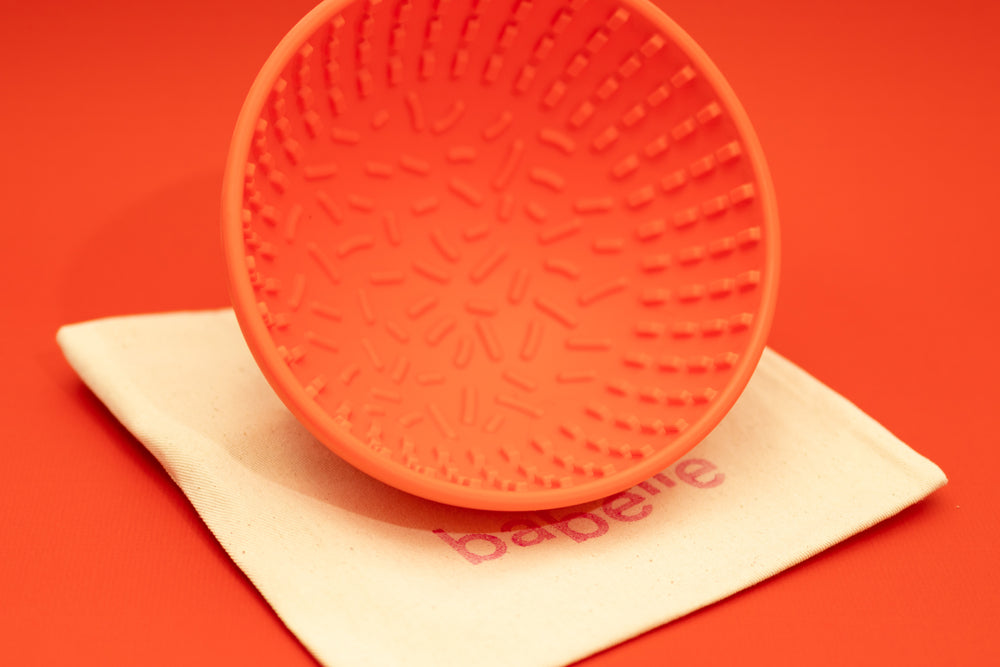 The Wiggler Lick Bowl- Coral | Babelle - Babelle