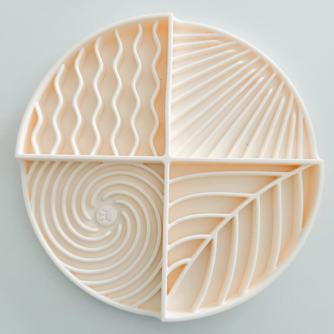 Circle Cream Lickmat | Furlou - Babelle
