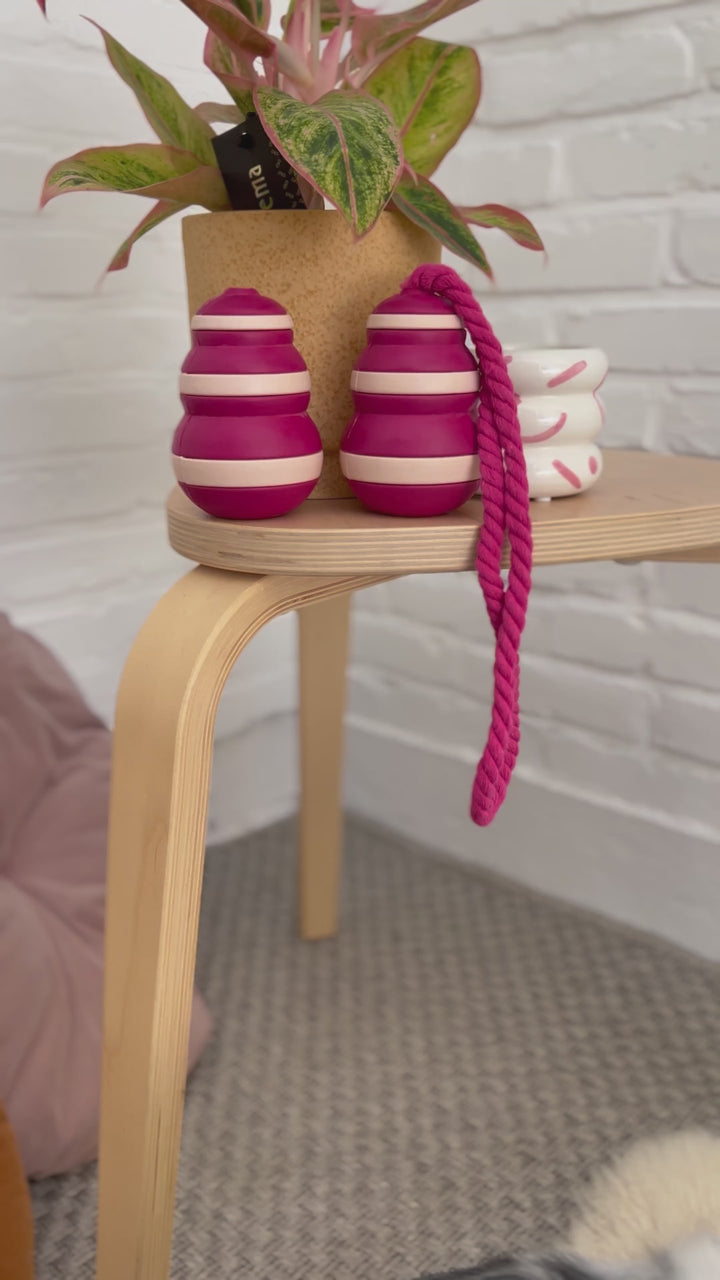 The Bubble Feeder Tug Toy | Babelle
