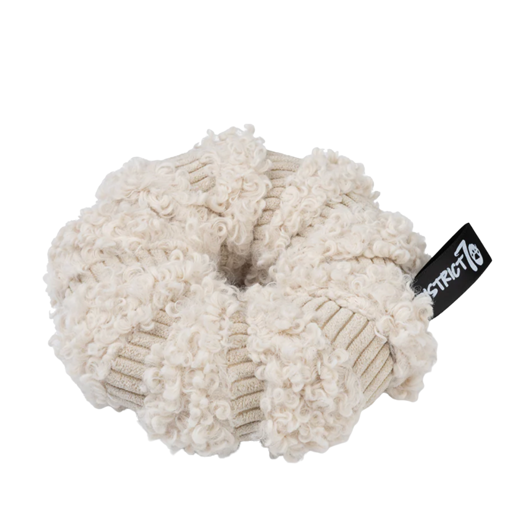 Daisy - Merengue | District 70 - Babelle