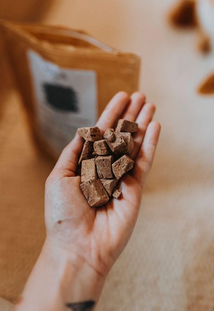 Lamb Liver & Blackberry treats | Hokuō