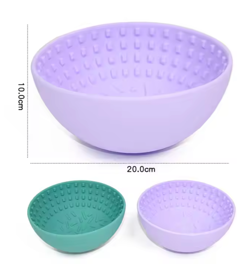 The Maxi Wiggler Lick Bowl - Lilac | Babelle