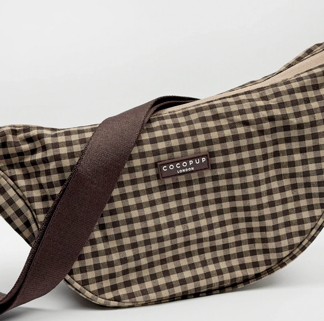 Cotswold Crescent dog walking bag | Cocopup