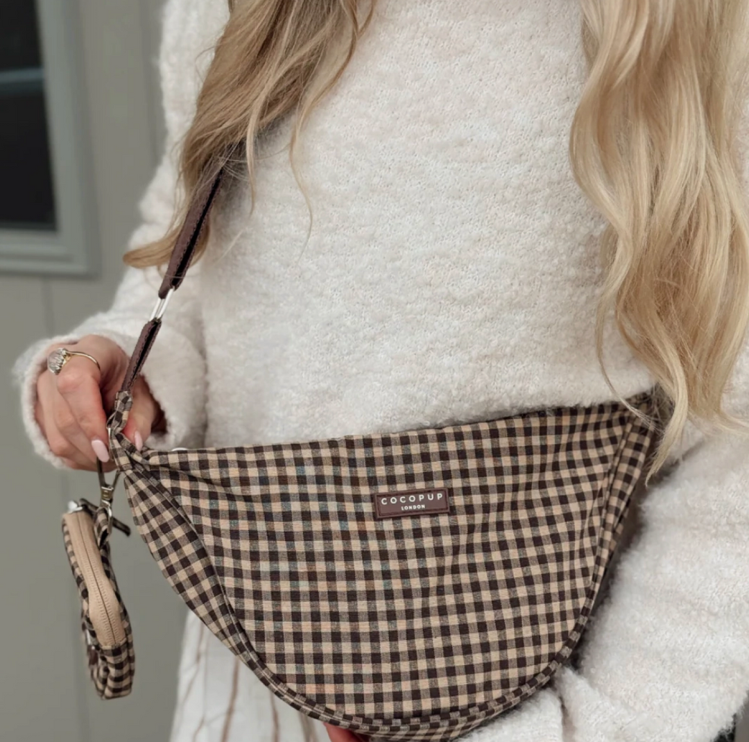 Cotswold Crescent dog walking bag | Cocopup